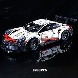 Vliegtuigen Modle 1580pcs Racing Kleine Deeltje Bouwstenen Model Kinderen En Volwassenen Bricks Auto Speelgoed voor Kerstcadeaus 230907