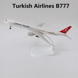 Modelo de avión 19cm Aleación de metal AIR TURKISH Airlines Boeing 777 B777 B2001 Airways Modelo de avión Avión con ruedas Trenes de aterrizaje 231118