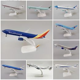 Vliegtuigmodel 20 cm gelegeerd metaal Air USA Southwest Airlines Boeing 737 B737 Airways Diecast vliegtuigmodel Canada KLM RUSSISCH vliegtuig 231113