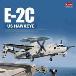 Aircraft Model ACADEMY 12623 Modèle d'avion 1/144 E-2C pour Hawkeye VAW-113 Black Eagles Modèle d'assemblage pour adultes Modèle Hobby DIY Toys 231017