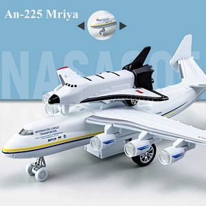 Vliegtuigen Modle AN225 MRIYA -legering Vliegtuigen Model Large luchttransportmodel Simulatie Metaal Vluchtmodel Geluid en lichte kindercadeau