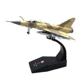 Aircraft Modle Dassault Phantom 2000 Phantom 2000c French Air Force Fighter Jet Model Toy Série de jouets avec métal moulé 1/100 S2452022