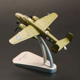 Modèle d'avion moulé sous pression à l'échelle 1/200 de la Seconde Guerre mondiale B25 Mitchell Bomber en alliage, modèle d'avion, jouet de simulation, ornement militaire ouvenir cadeau YQ240401