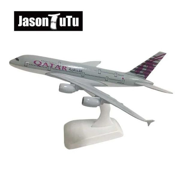 Aircraft modle Jason Tutu 20cm Qatar Airways Airbus A380 Modelo de avión modelo Aeronave de Aeronave Metal 1/300 Planes de escala Fábrica Al por mayor Y240522
