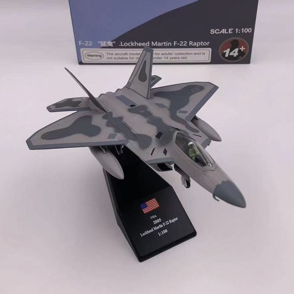 Modèle d'avion échelle 1/100 modèle de chasse US F22 Raptor avion militaire réplique Aviation avion de la guerre mondiale jouet de collection pour garçon 230803