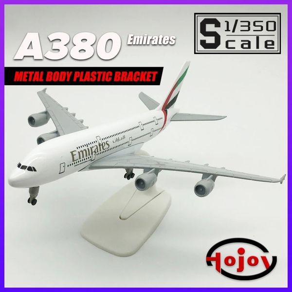 Modèle d'avion échelle 1/350 longueur 20 cm Emirates A380 métal moulé sous pression avion modèle d'avion jouets cadeau pour garçons enfants enfant Collection 231025