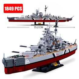 Vliegtuigen Modle WW2 Militaire Oorlogsschepen KMS 2in1 Bismarck Slagschip Vloot Collectie Bouwstenen Klassiek Model Speelgoed voor Kinderen Jongen Gift 230907