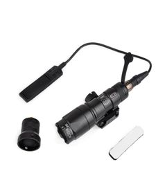 Airsoft Tactical SF M300 Mini Scout Light 250 lumen tactische zaklamp met afstandsbediening staartmontage voor 20 MM Weaver Rail6797957