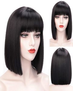 Aisi HAIRE Korte rechte wige met pony voor vrouwen Synthetische pruiken Zwart Purple Pink Blue Bob Wigy Heat Resistant Cosplay Hair7105722