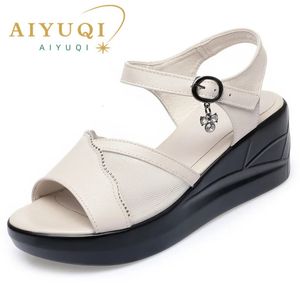 Aiyuqi dames sandalen Rome zomer echte lederen schoenen groot formaat 41 42 43 hoge hakken wig moeder 240521