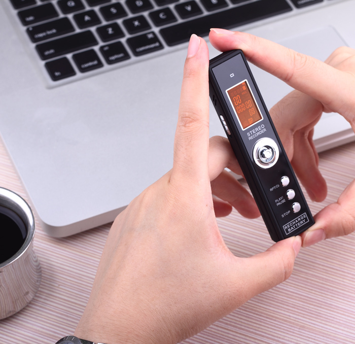 CE FCC ROHS Rechargeable 8GB PCM Recording VOR Digital Audio Voice