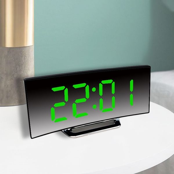 Alarma Digital Pantalla curva grande LED Espejo Reloj Función de repetición Carga USB Adecuado para sala de estar Dormitorio 210310