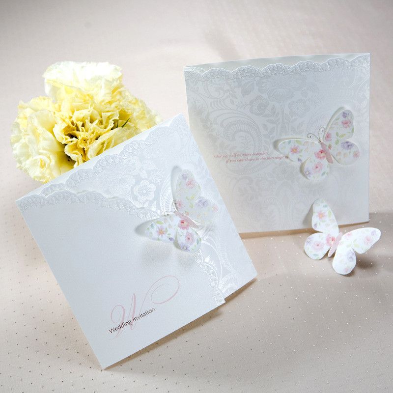 Gros-chaud ! 50 pcs/lot Classique Blanc Coloré Papillon Tri-Fold Cartes D'invitation De Mariage Avec Enveloppes Et Sceaux