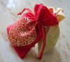 Små sidenbrokadförpackningar för smycken lagring kinesisk lycklig dragkammare julbröllop fest favorit påse guld godis gåva2485884
