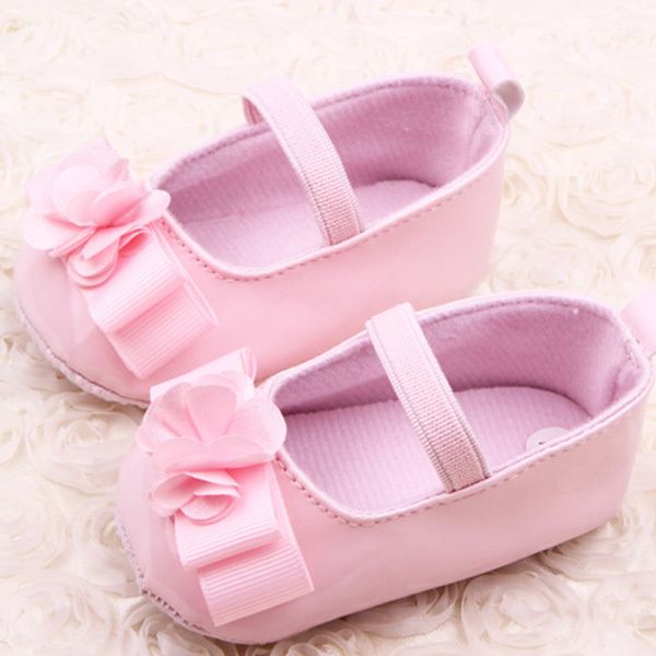 Soft Sole PU Leather Crib Baby Girl Shoes For Infant Girls With Flower