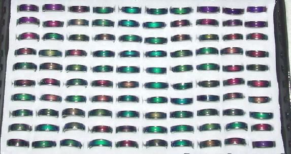 L'anello dell'umore MOOD Rings cambia colore in base alla temperatura della miscela di sangue, misura 100 pezzi 5010453