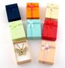 Partihandel 100 pastellfärger hängsmycke halsband presentförpackningar JB