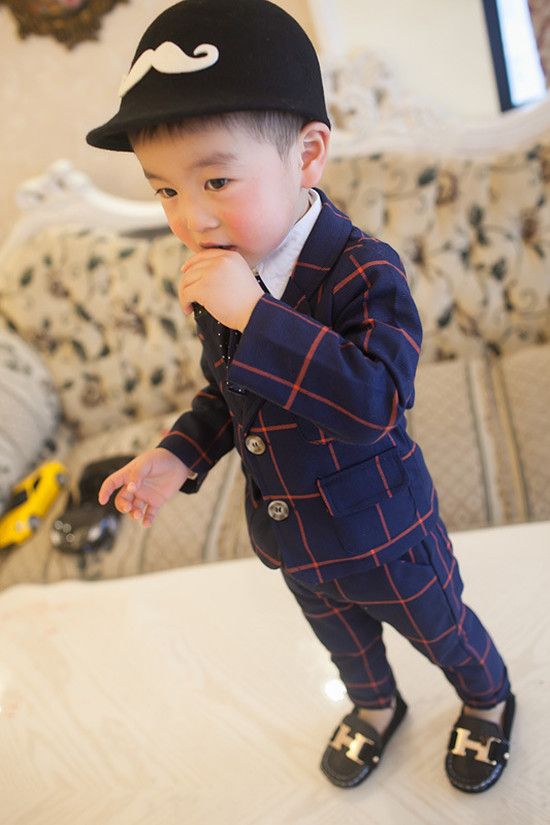 Wholesale-2015リテールボーイズブレザースーツのための紳士のための長袖2-6y子供の革の編まれたファッション服Eb013