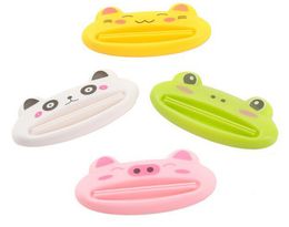 Wholesale-New Bathroom Dispenser Toothpaste 1pc/lot Lovely Animal Tube Squeezer Easy Squeeze Paste Dispenser Roll Holder 8.8*4cm AY870001