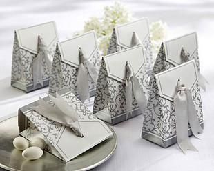 

100 Pcs Unique Silver Ribbon Candy Boxes Wedding Favor Gift Box or Gold color