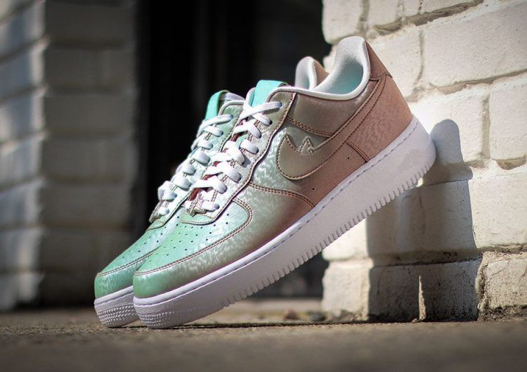 2016 New AAAquality Force One Running Shoes For Women \u0026 Men 100% Original  Chameleon Skate Sneakers Breathable Ourdoor Sports Shoes Eur 36 46 From  Sports_storm, $41.56 | DHgate.Com