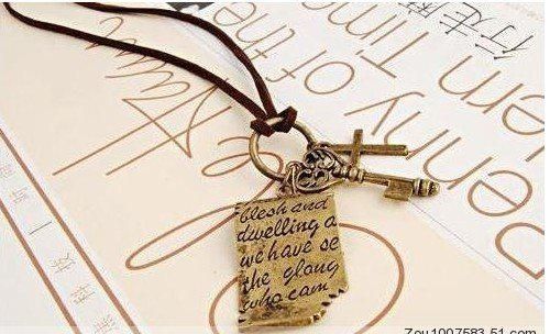 Carta de amor de Shakespeare do vintage cruz chave pingente cordão de couro longo colares camisola cadeia 