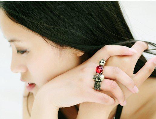 2011 New Vintage red gemstone rings personalidade rubi crânio flor anel duplo best selling 20 pçs / lote