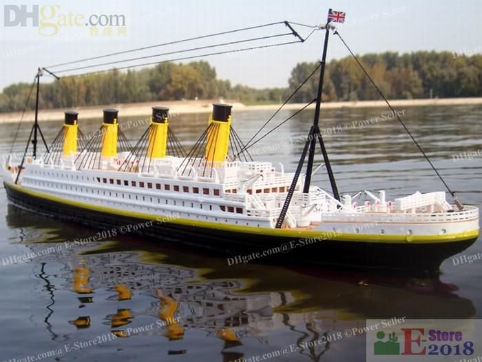 rc model titanic