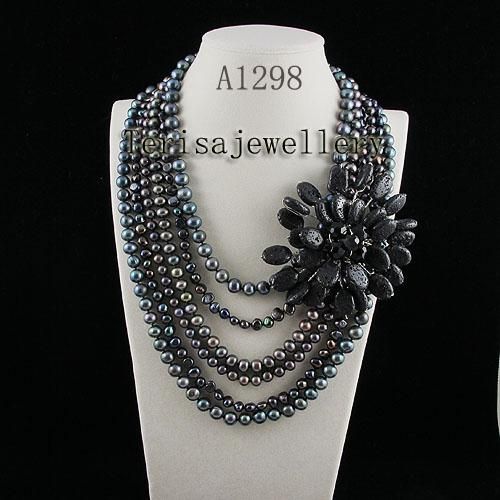 Venta al por mayor A1298 # joyería de la mujer lava negro Fresh Water Pearl Necklace collar de la flor de la venta caliente