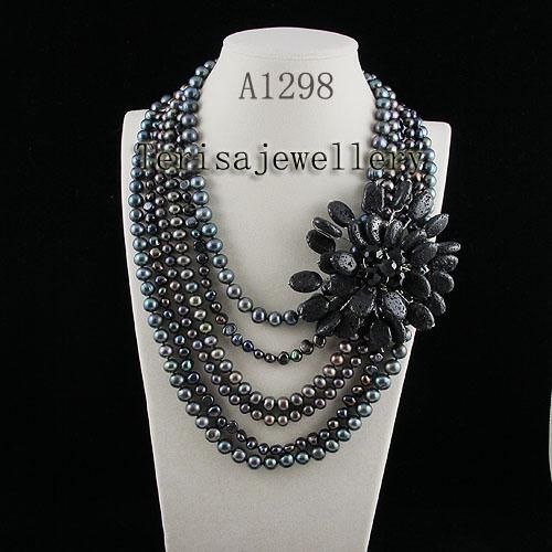 Wholesale A1298 # Frau Schmuck schwarz Lava Süßwasser Perlenkette heißer Verkauf Blume Halskette