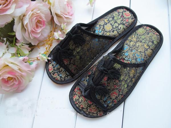men's hotel slippers