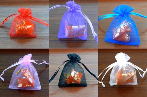Wholesale / Organza Jewelry Wedding Party Gift Favor Bags Holders 7*9cm Shower Pouch Wedding Supplies Solid color