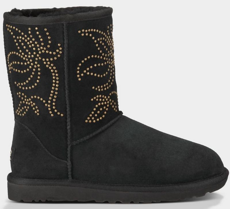 womens snow boots size 9