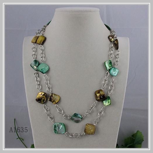 bijoux design spécial chaîne en plaqué argent + collier shell brun-vert livraison gratuite 1pcs / lot A1634