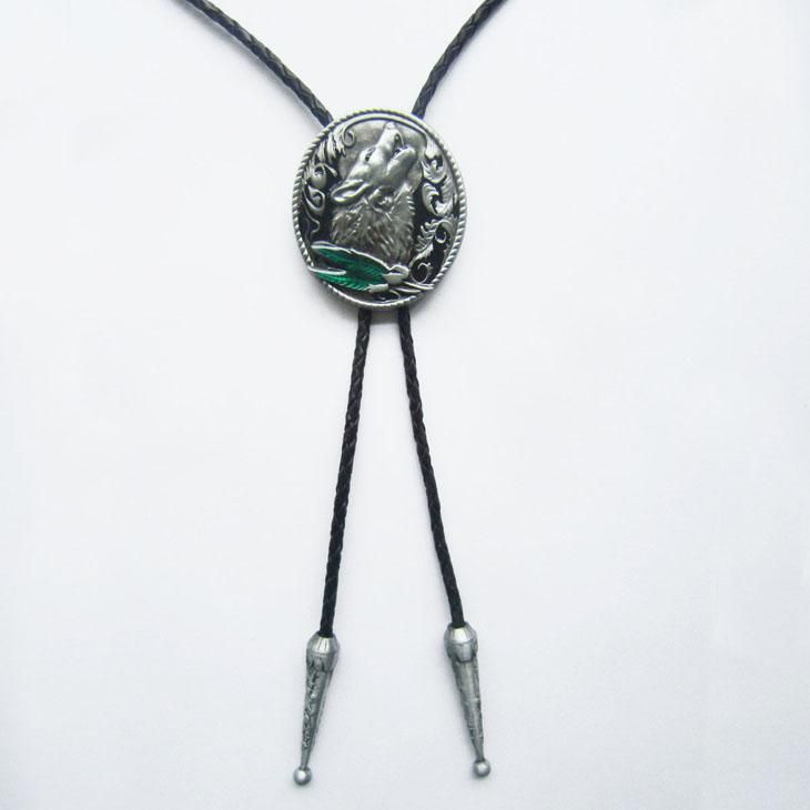 Ny Vintage Western Cowboy Cowgirl Wolf Classic Bolo Tie Leather Necklace Bolotiewt013 Helt ny i stock8892407