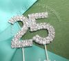 Varmt objekt - 4cm högkvalitativ A-Grad Clear Rhinestonediamante 25-årsjubileum Silver Cake Topper