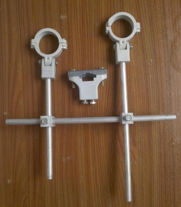 LNB Multiple Satellite Dish LNB Bracket/Triple LNB Mount, 3 LNB Bracket