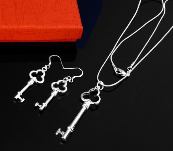 Оптовая низкая цена рождественский подарок стерлингового серебра 925 ожерелье + серьги комплект S200