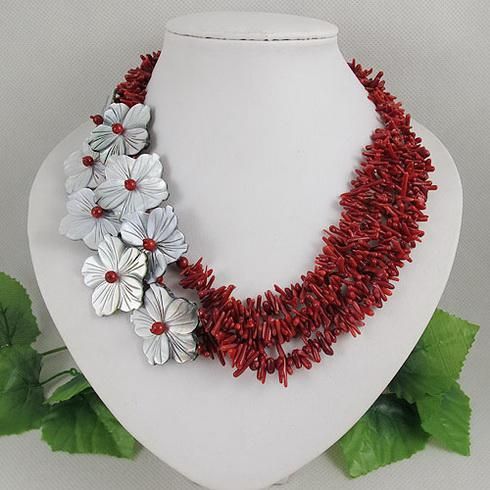 المجوهرات الأنيقة الحظ زهرة المرجان الأحمر قلادة عيد الميلاد هدية مجوهرات / الحرة الشحن A1965