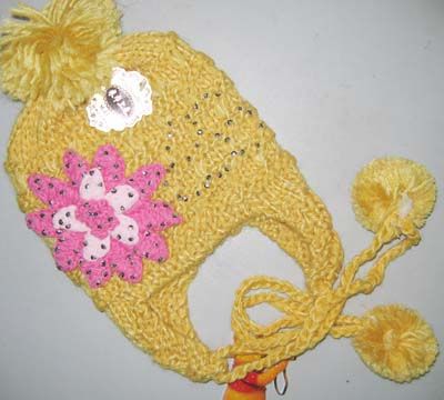 女の子かぎ針編みの花のイヤーマフビーニーハットベレー帽帽子キャップ20個/ロット＃1599