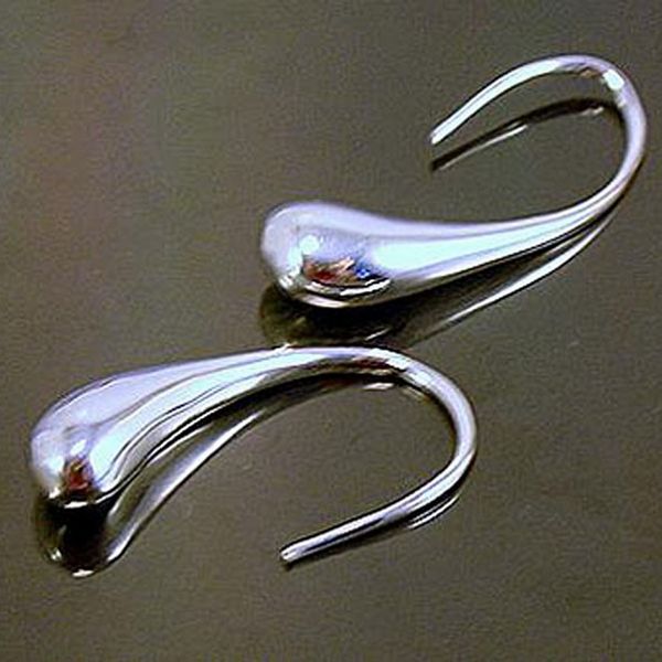 

Wholesale - lowest price Christmas gift 925 Sterling Silver Fashion Earrings E004