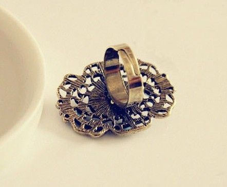 Новый урожай полые большой драгоценный камень кольца стильный Маленький Изумруд Большое кольцо регулируемые женские 35 шт.