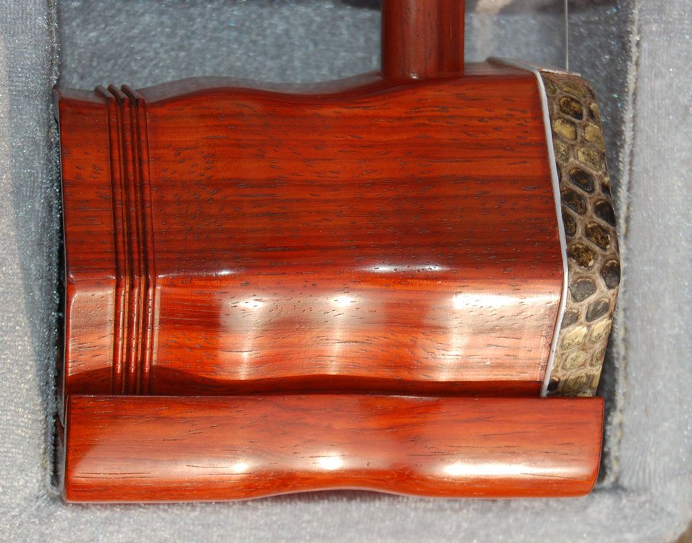 Instrumento musical de China al por mayor, erhu, annatto erhu, escultura del achiote que lleva el erhu