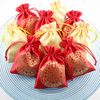 Billiga Små kinesiska Silk Brocade Smycken Påse Drawstring Joyous Wedding Party Favor Candy Presentpåse Förpackningspåsar Spice Sachet 50pcs / Lot