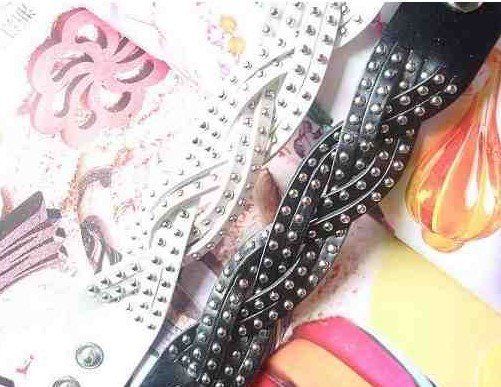 Xmas gåvor Vintage Rivet Läder Flätade Armband Justerbara Mode Kvinnors Kyla Multicolor 