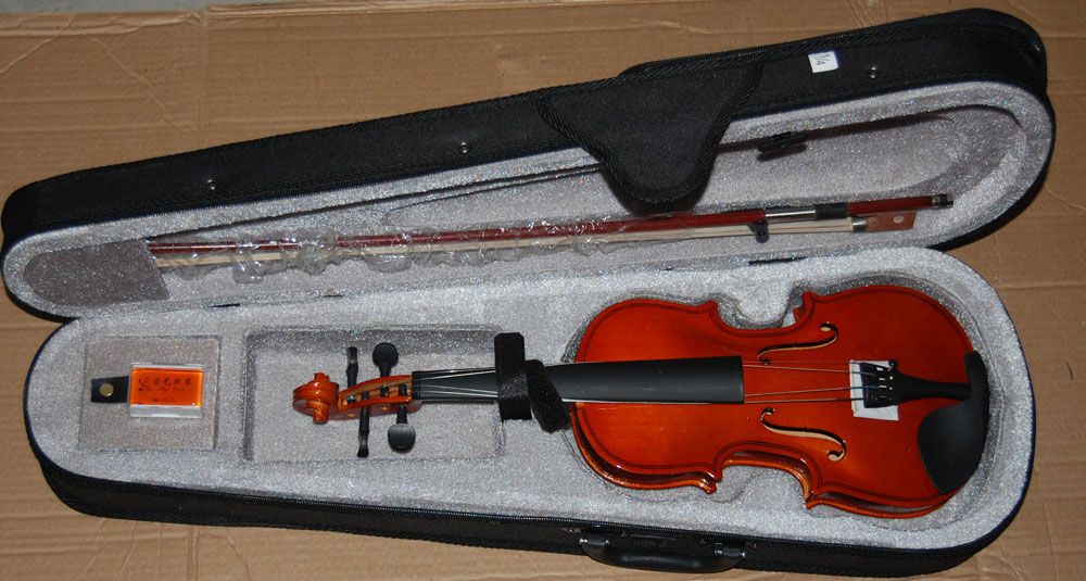 Partihandel violin till försäljning tidigt i kvartalet barn lär sig till violin fiol