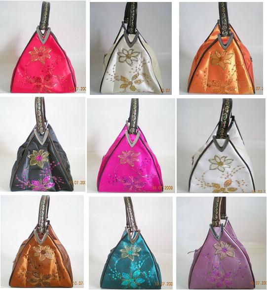 Triângulo sacos de Noite de cetim saco de seda, sacos de Presente bolsas bolsa de moedas, saco de presente 30 pçs / lote # 1746