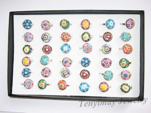 Anelli in argilla polimerica Boemia multicolore 36 pezzi mix lotto anelli rotondi, quadrati, ovali, fiore regolabili