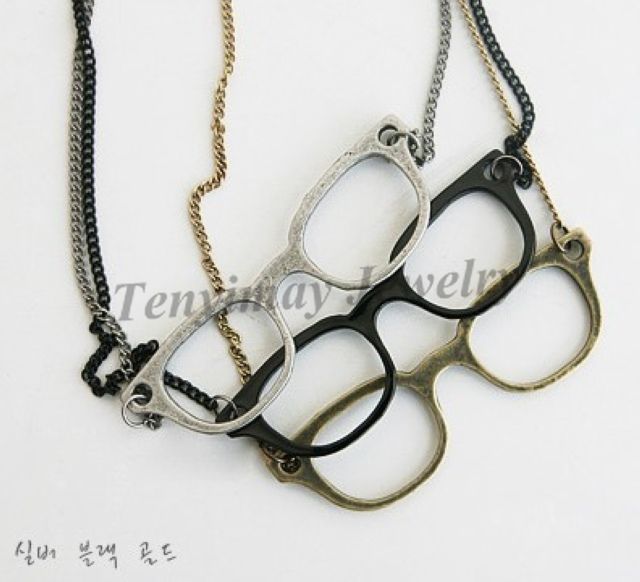 Sweater Necklace Fashion Alloy Glasses Pendant Necklace 