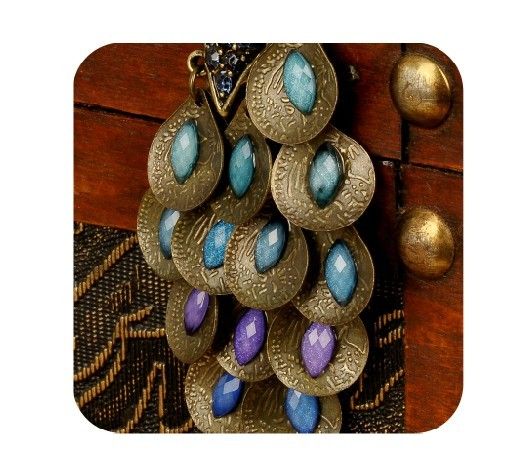 Hot New Antiqued Prancing Peacock Multi Sequin Long Necklace Peacock Pendant Necklaces Peacock Sweater chain 